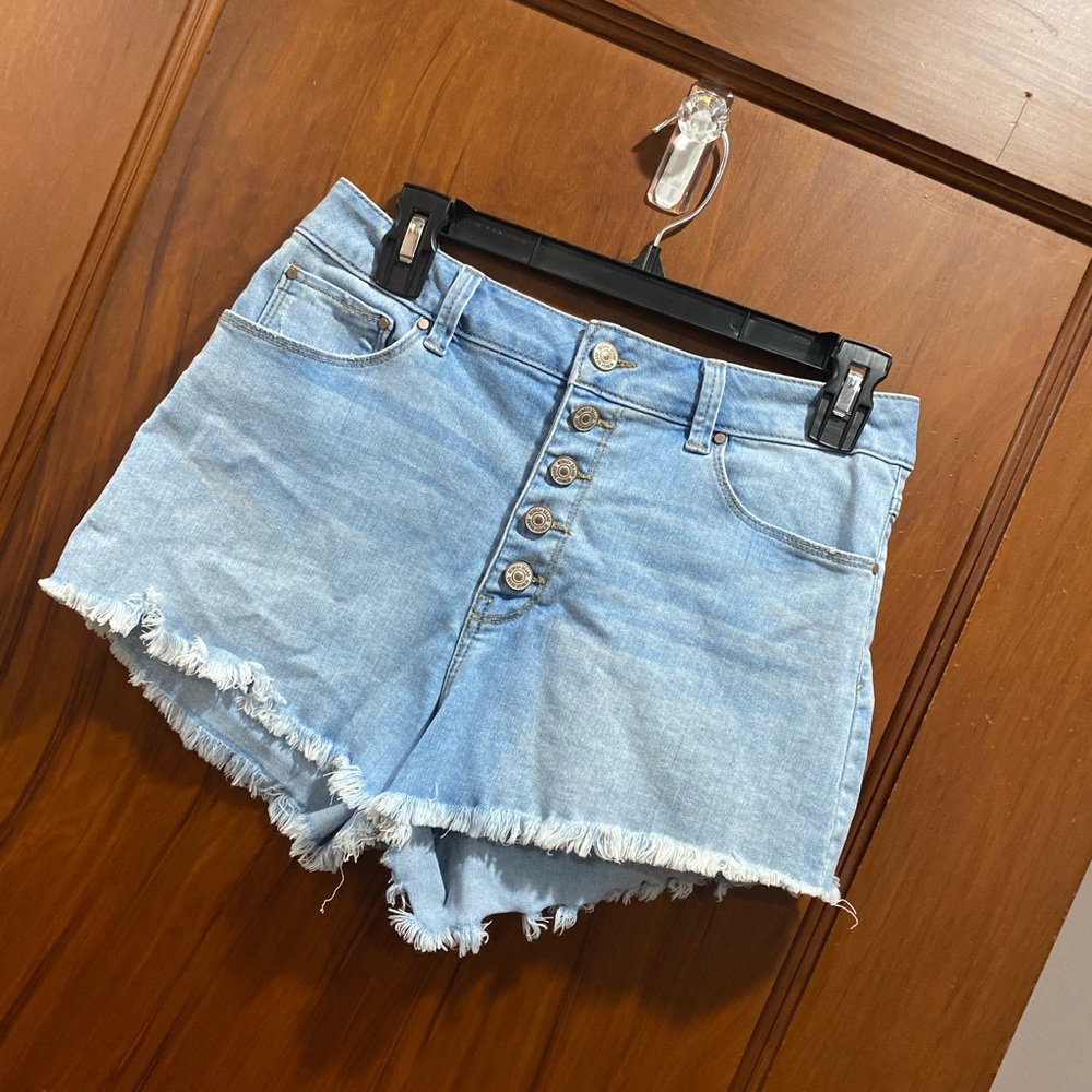 Button Fly High Waisted Fringe Bottom Denim Shorts